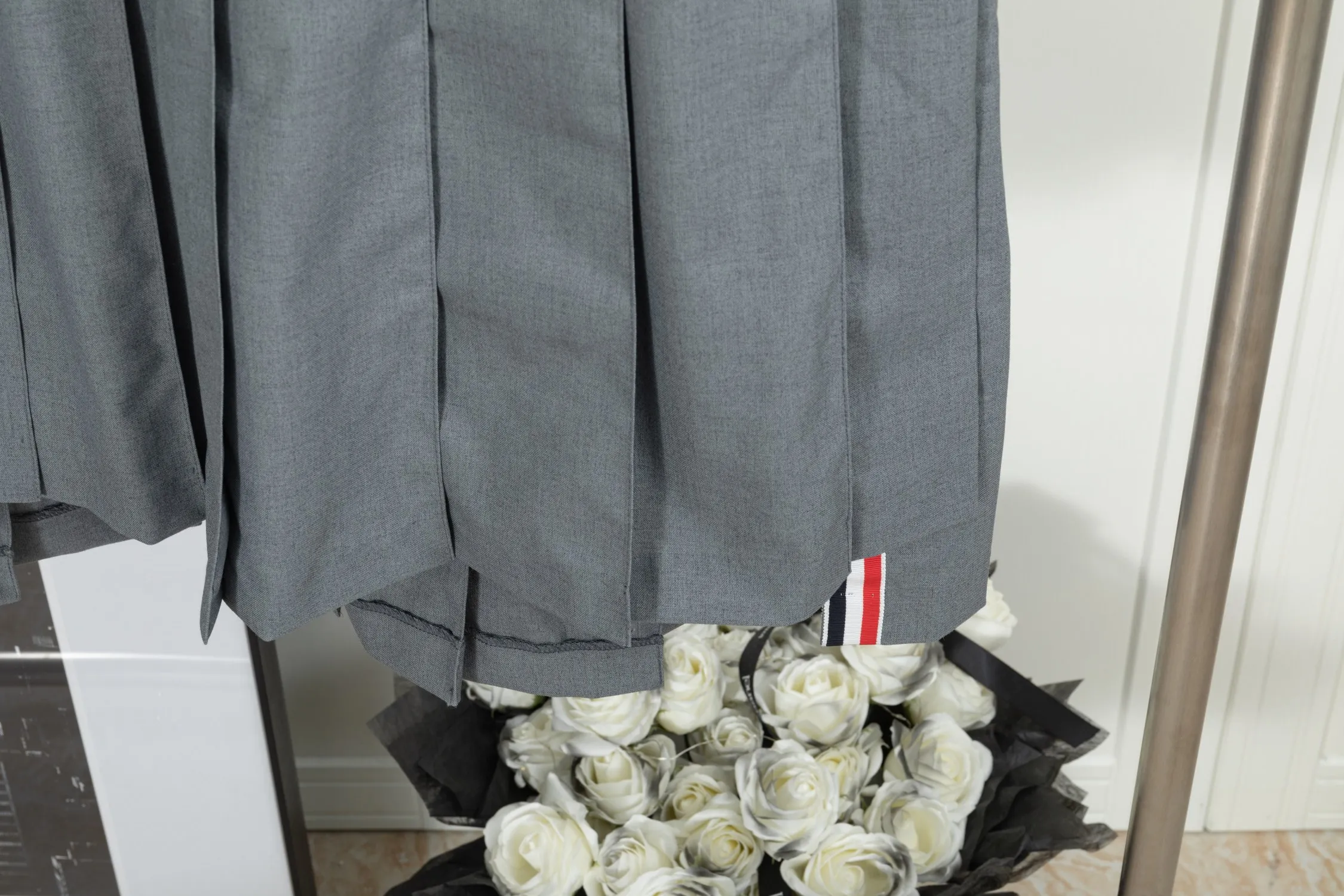 𝑻𝒉𝒐𝒎 𝑩𝒓𝒐𝒘𝒏𝒆 (Original 2 ) Thom Browne: 1:1 : Gray Navy Blue Size：0123